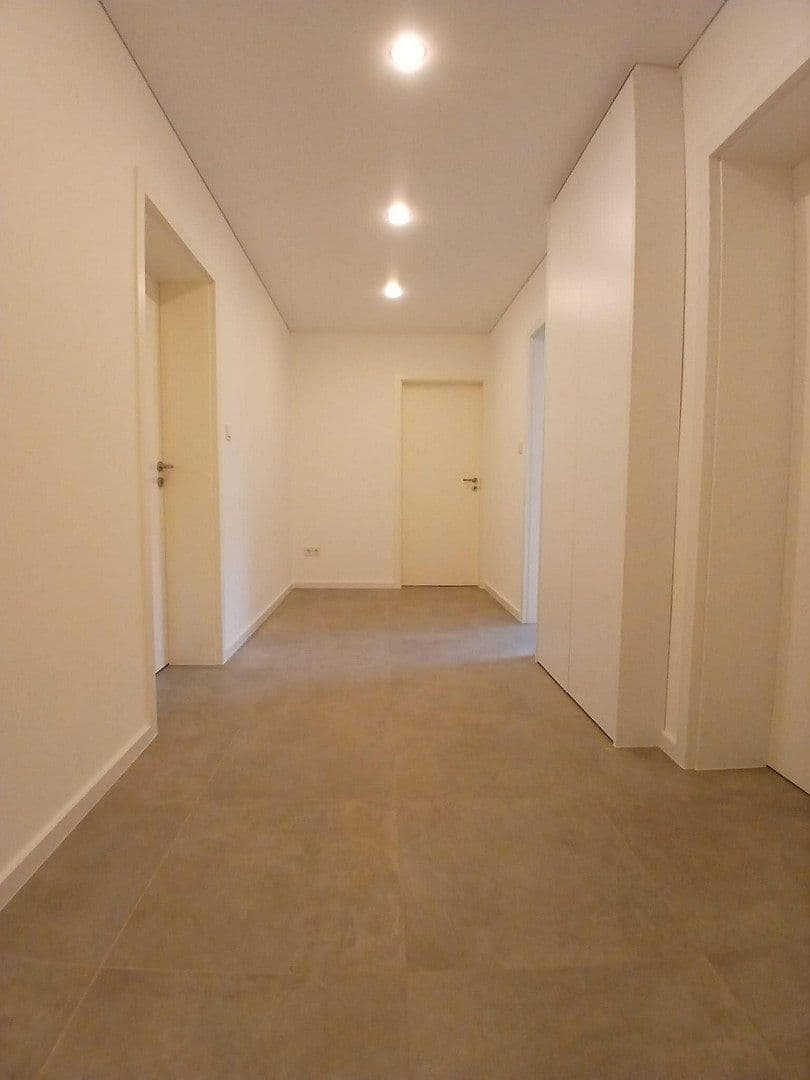 Predaj bytu 4-izbový 94 m², Georg-Schäffer-Str. 55, Trier, Porýnie-Falcko Predaj bytu 4-izbový 94 m², Georg-Schäffer-Str. 55, Trier, Porýnie-Falcko