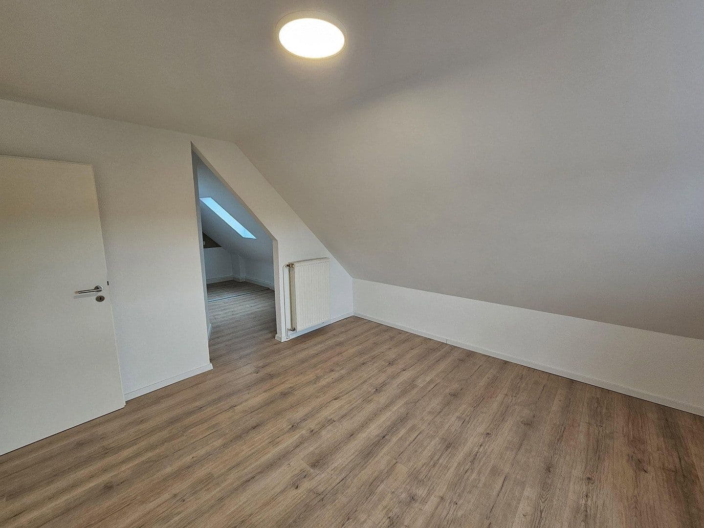 Prenájom bytu 3-izbový 58 m², Brückenstraße 26, Schiffweiler, Sársko Prenájom bytu 3-izbový 58 m², Brückenstraße 26, Schiffweiler, Sársko