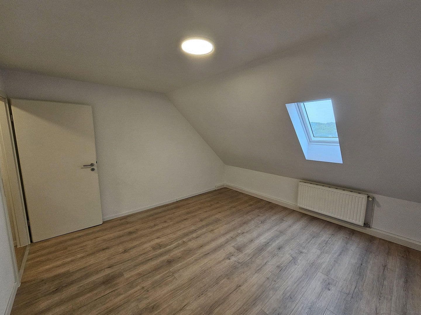 Prenájom bytu 3-izbový 58 m², Brückenstraße 26, Schiffweiler, Sársko Prenájom bytu 3-izbový 58 m², Brückenstraße 26, Schiffweiler, Sársko