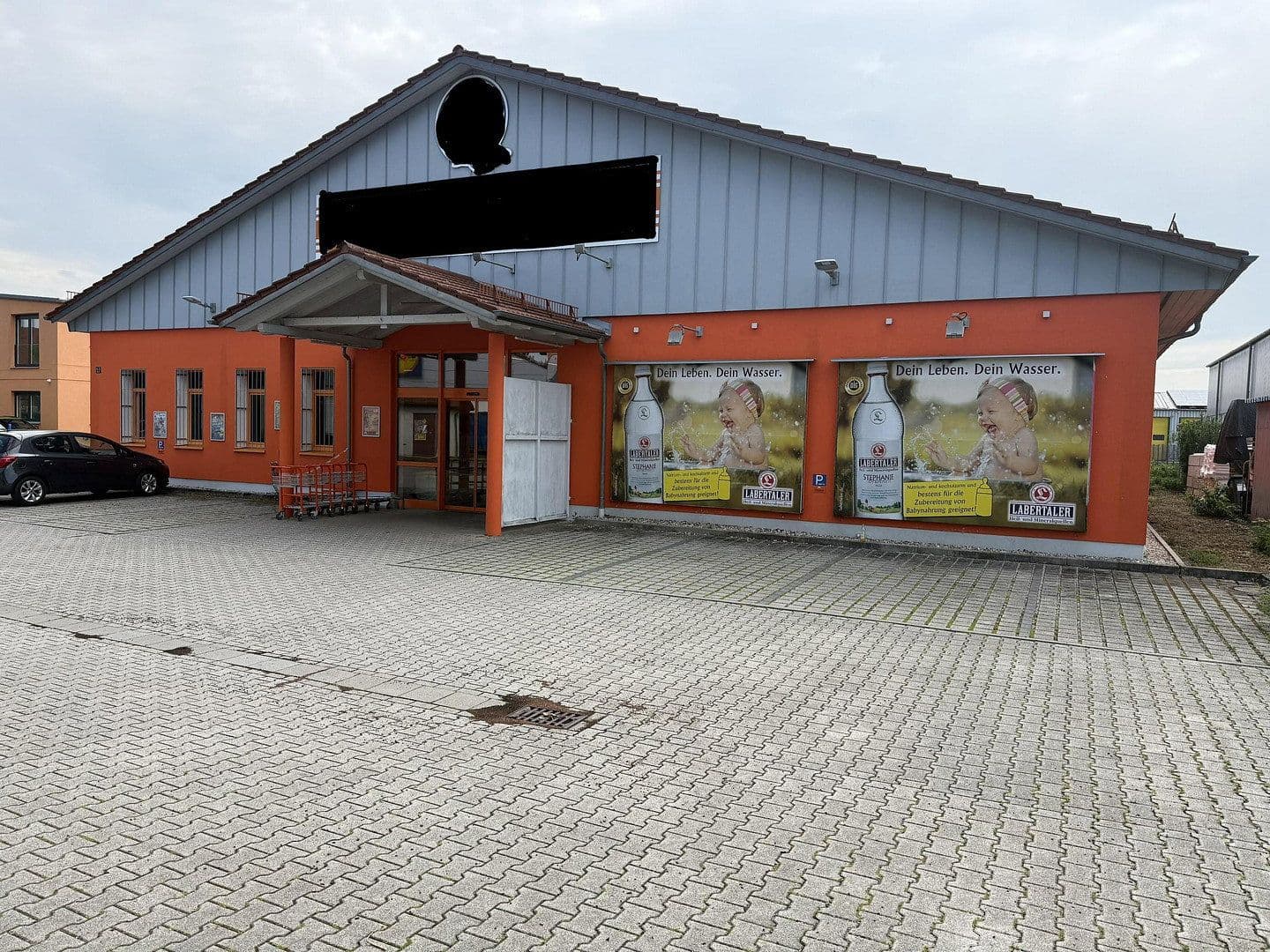 Predaj nebytového priestoru 2.260 m², Moosburg an der Isar, Bavorsko Predaj nebytového priestoru 2.260 m², Moosburg an der Isar, Bavorsko