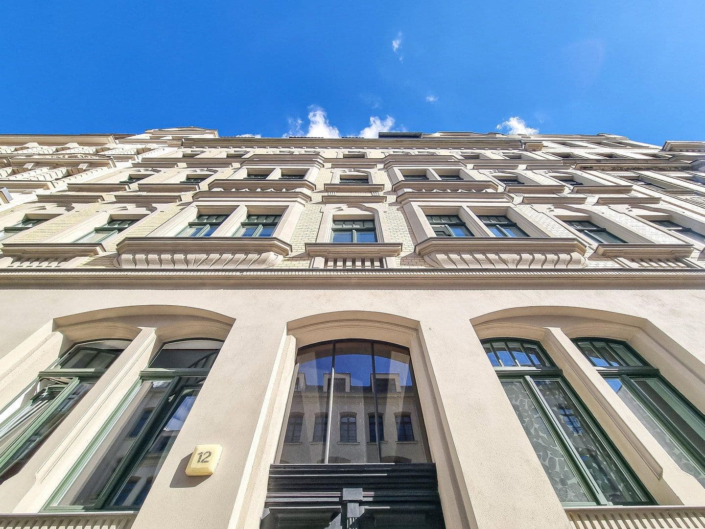 Predaj bytu 4-izbový 119 m², Perthestraße 12, Leipzig, Sasko Predaj bytu 4-izbový 119 m², Perthestraße 12, Leipzig, Sasko