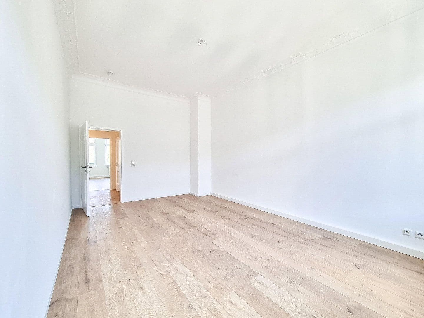Predaj bytu 4-izbový 119 m², Perthestraße 12, Leipzig, Sasko Predaj bytu 4-izbový 119 m², Perthestraße 12, Leipzig, Sasko