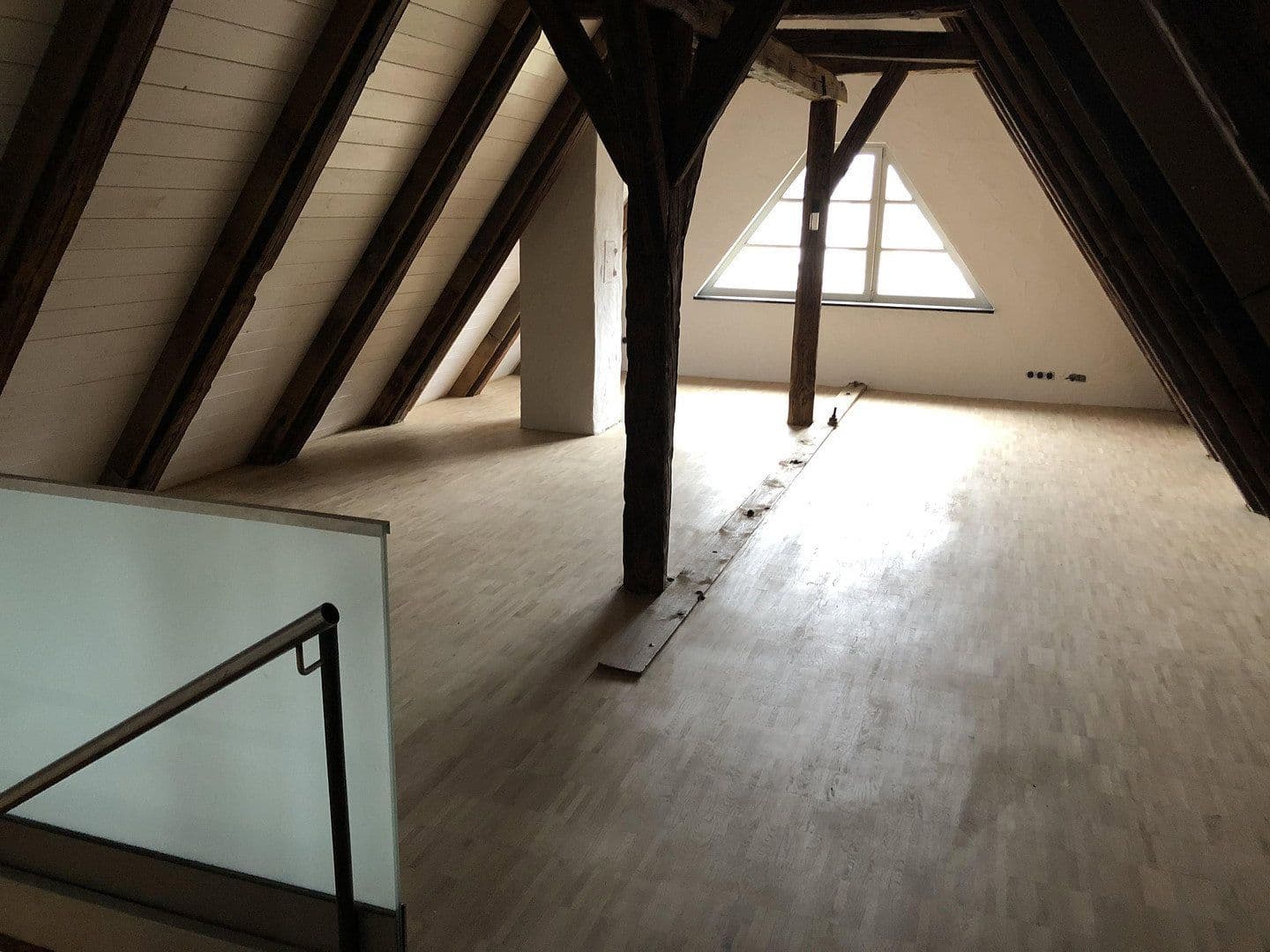 Predaj domu 338 m², pozemok 300 m², Bahnhofstraße 20, Hallstadt, Bavorsko Predaj domu 338 m², pozemok 300 m², Bahnhofstraße 20, Hallstadt, Bavorsko