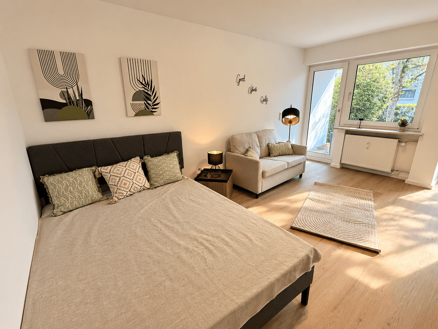 Prenájom bytu 1-izbový 30 m², München, Bavorsko Prenájom bytu 1-izbový 30 m², München, Bavorsko