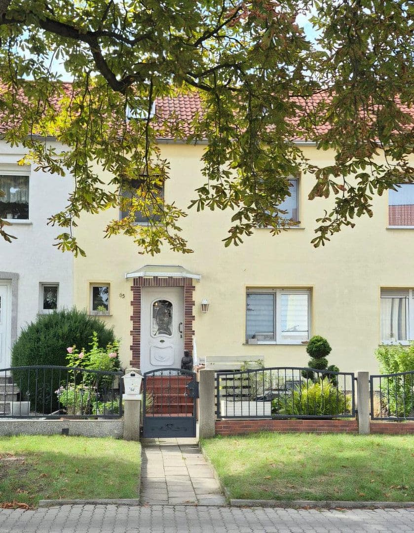 Predaj domu 85 m², pozemok 265 m², Naumburger Straße 65, Merseburg, Sasko-Anhaltsko Predaj domu 85 m², pozemok 265 m², Naumburger Straße 65, Merseburg, Sasko-Anhaltsko