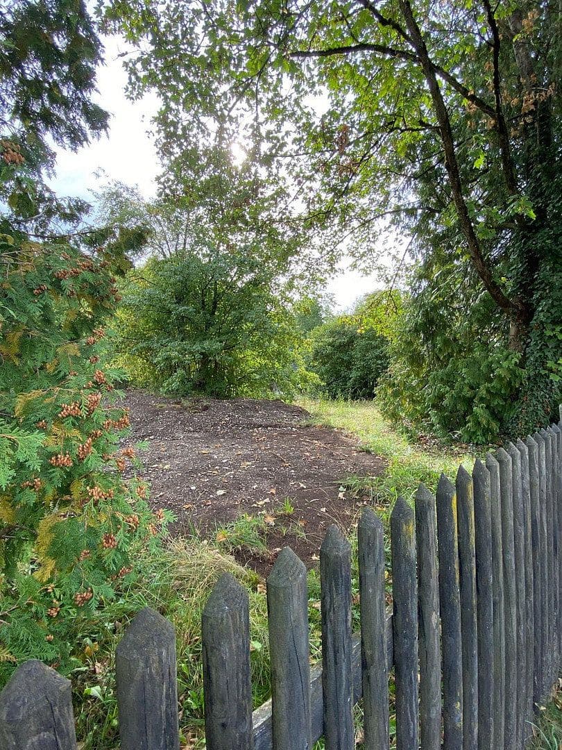 Predaj pozemku 600 m², Am Englischen Garten, Ismaning, Bavorsko Predaj pozemku 600 m², Am Englischen Garten, Ismaning, Bavorsko