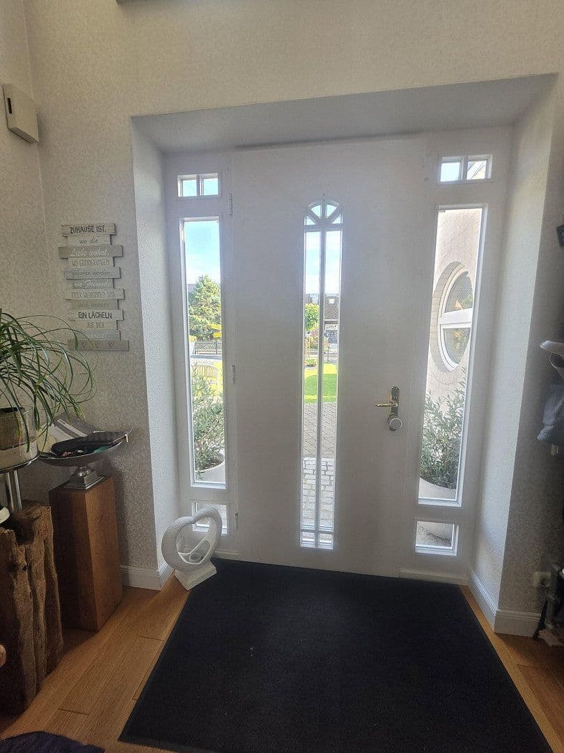 Predaj domu 204 m², pozemok 1.000 m², Husum, Šlezvicko-Holštajnsko Predaj domu 204 m², pozemok 1.000 m², Husum, Šlezvicko-Holštajnsko