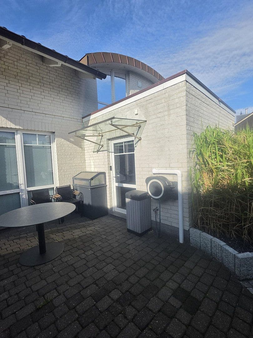 Predaj domu 204 m², pozemok 1.000 m², Husum, Šlezvicko-Holštajnsko Predaj domu 204 m², pozemok 1.000 m², Husum, Šlezvicko-Holštajnsko
