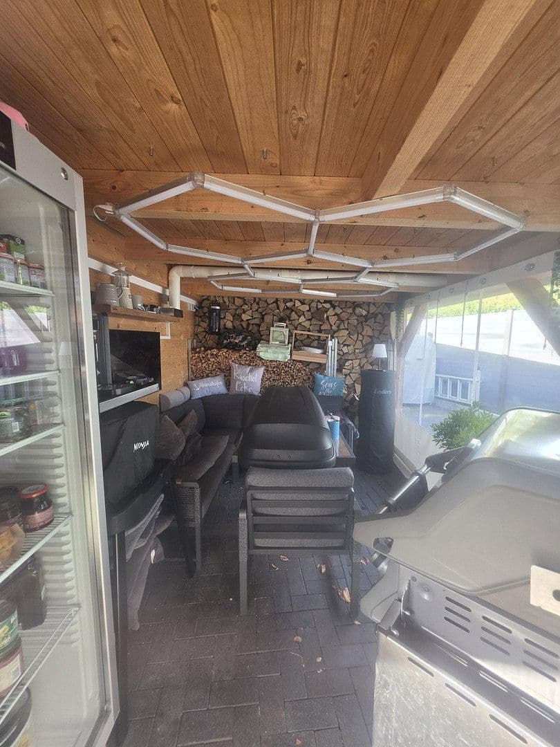 Predaj domu 204 m², pozemok 1.000 m², Husum, Šlezvicko-Holštajnsko Predaj domu 204 m², pozemok 1.000 m², Husum, Šlezvicko-Holštajnsko