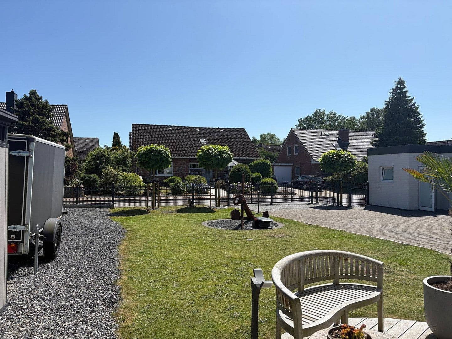 Predaj domu 204 m², pozemok 1.000 m², Husum, Šlezvicko-Holštajnsko Predaj domu 204 m², pozemok 1.000 m², Husum, Šlezvicko-Holštajnsko