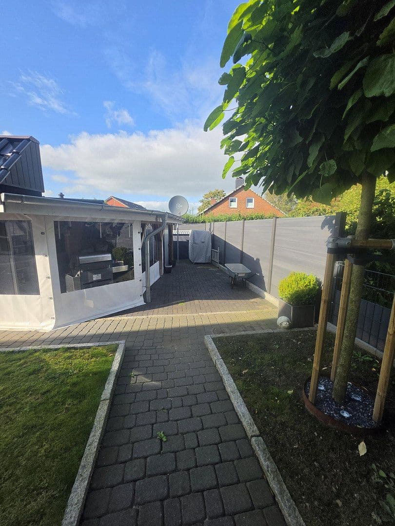 Predaj domu 204 m², pozemok 1.000 m², Husum, Šlezvicko-Holštajnsko Predaj domu 204 m², pozemok 1.000 m², Husum, Šlezvicko-Holštajnsko