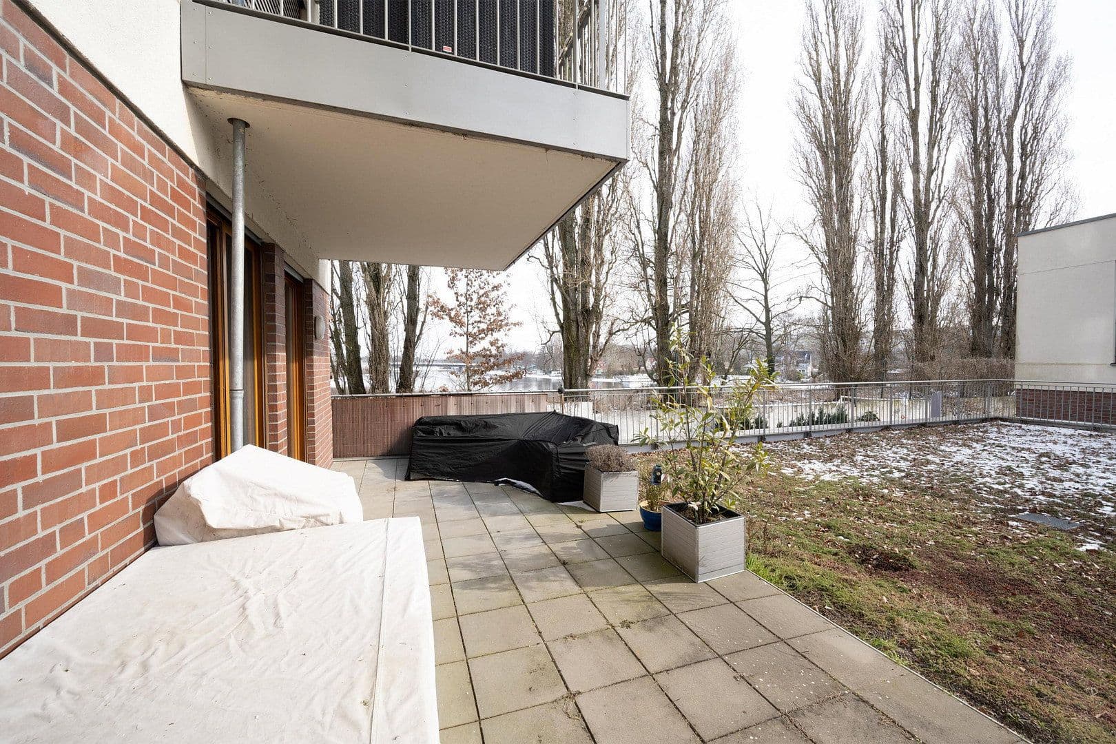 Predaj bytu 4-izbový 127 m², An der Filmfabrik 15, Berlin, Berlín Predaj bytu 4-izbový 127 m², An der Filmfabrik 15, Berlin, Berlín