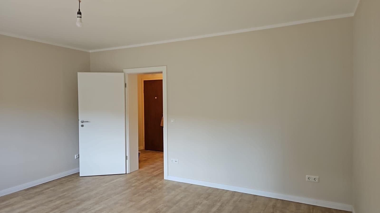 Prenájom bytu 2-izbový 59 m², Döltgenstr., Duisburg, Severné Porýnie - Westfálsko Prenájom bytu 2-izbový 59 m², Döltgenstr., Duisburg, Severné Porýnie - Westfálsko