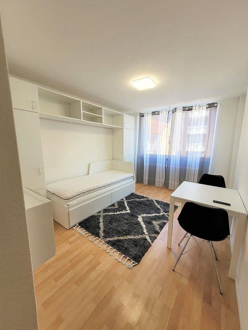 Prenájom bytu 2-izbový 50 m², Hauptstr. 11, Singen (Hohentwiel), Bádensko-Wurttembersko Prenájom bytu 2-izbový 50 m², Hauptstr. 11, Singen (Hohentwiel), Bádensko-Wurttembersko