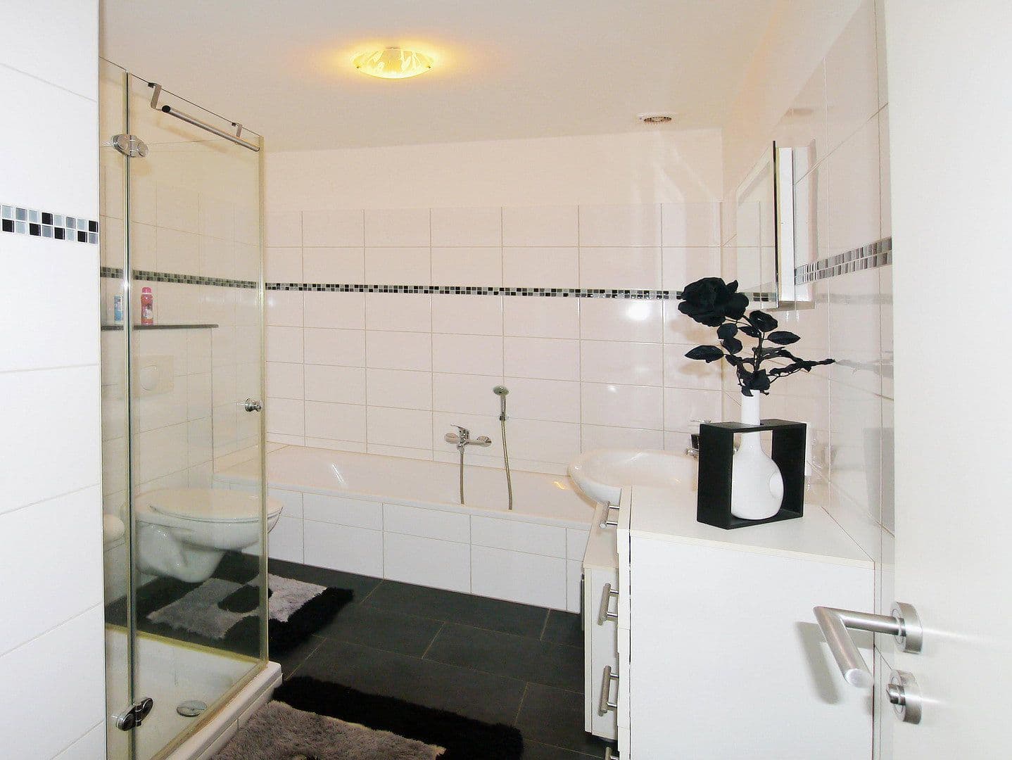 Prenájom bytu 2-izbový 70 m², Kerpen, Severné Porýnie - Westfálsko Prenájom bytu 2-izbový 70 m², Kerpen, Severné Porýnie - Westfálsko