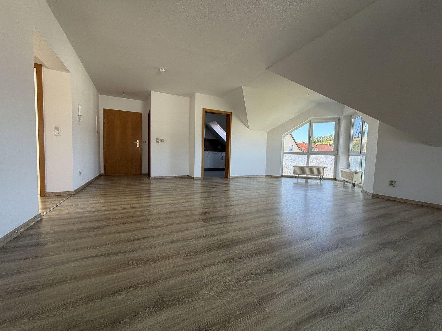 Prenájom bytu 3-izbový 70 m², Feldstr. 1c, Gerstungen, Durínsko Prenájom bytu 3-izbový 70 m², Feldstr. 1c, Gerstungen, Durínsko