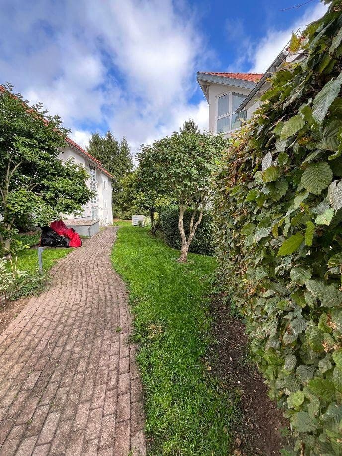Prenájom bytu 3-izbový 70 m², Feldstr. 1c, Gerstungen, Durínsko Prenájom bytu 3-izbový 70 m², Feldstr. 1c, Gerstungen, Durínsko