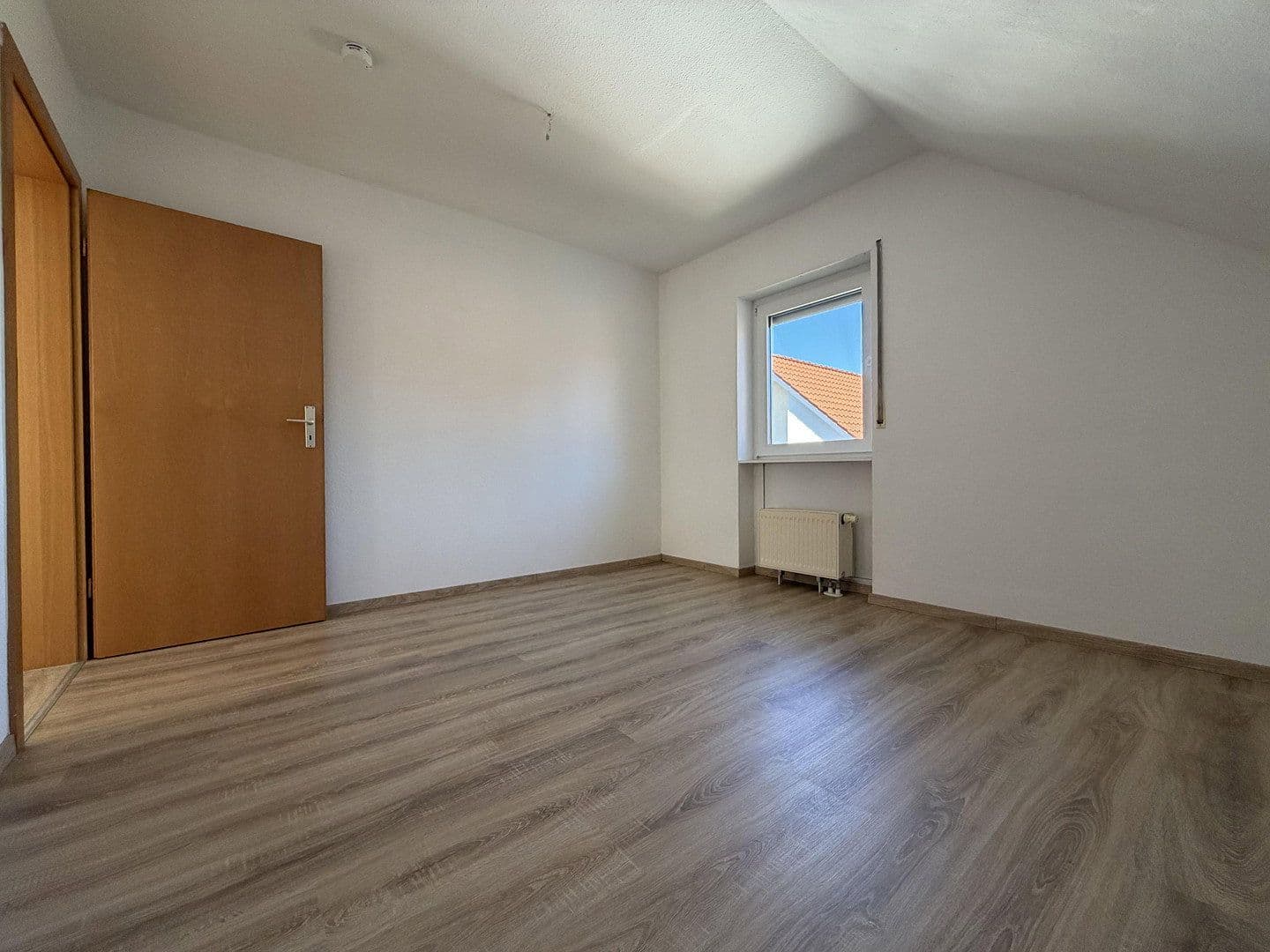 Prenájom bytu 3-izbový 70 m², Feldstr. 1c, Gerstungen, Durínsko Prenájom bytu 3-izbový 70 m², Feldstr. 1c, Gerstungen, Durínsko