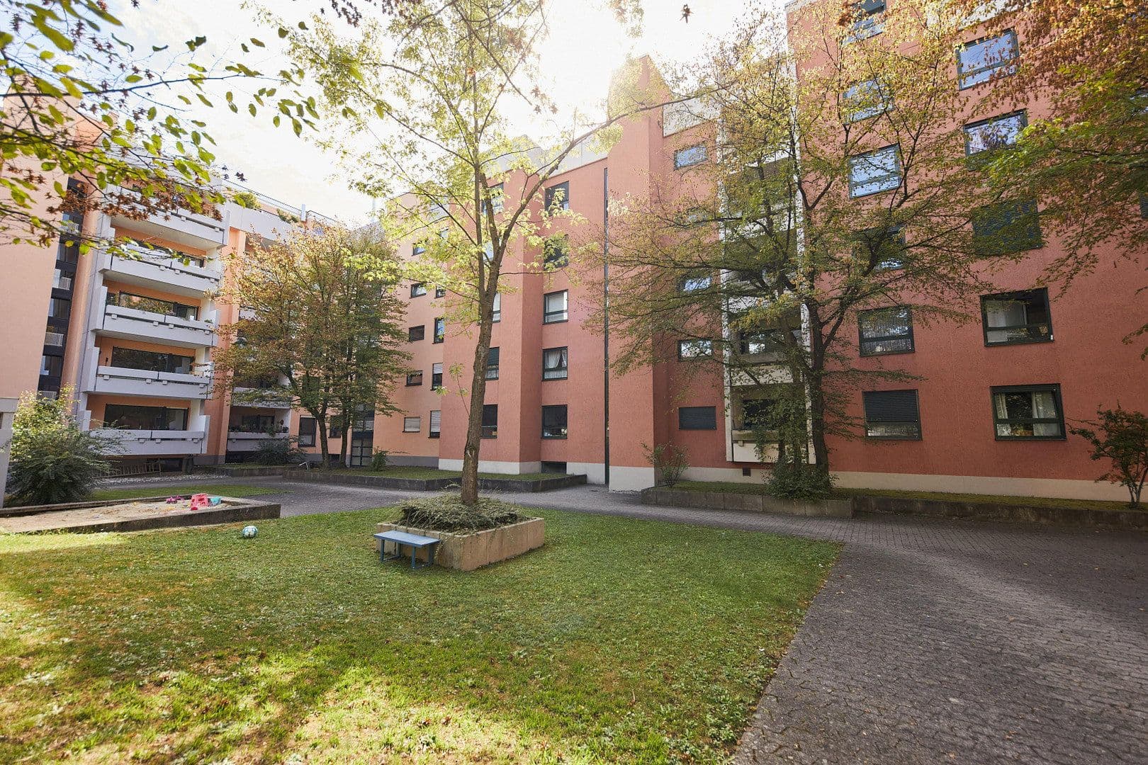Predaj bytu 1-izbový 42 m², München, Schwabing-West, Bavorsko Predaj bytu 1-izbový 42 m², München, Schwabing-West, Bavorsko