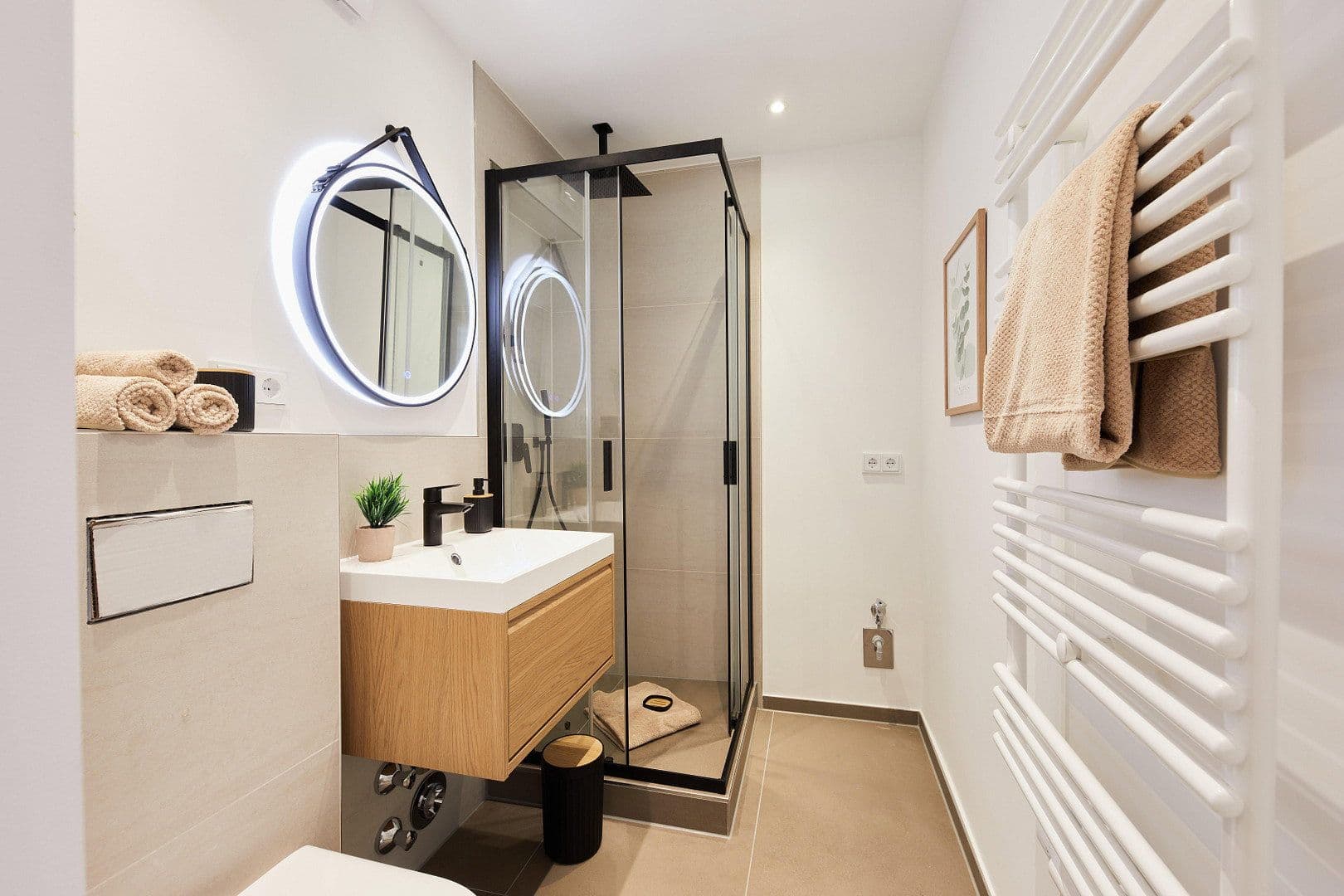 Predaj bytu 1-izbový 42 m², München, Schwabing-West, Bavorsko Predaj bytu 1-izbový 42 m², München, Schwabing-West, Bavorsko