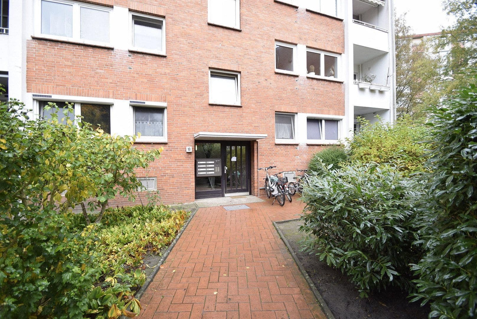 Prenájom bytu 3-izbový 67 m², Den Haager Straße 10, Bremen, Brémy Prenájom bytu 3-izbový 67 m², Den Haager Straße 10, Bremen, Brémy