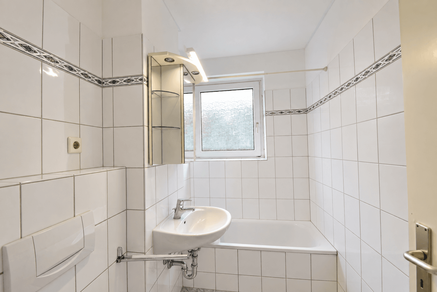 Prenájom bytu 3-izbový 67 m², Den Haager Straße 10, Bremen, Brémy Prenájom bytu 3-izbový 67 m², Den Haager Straße 10, Bremen, Brémy