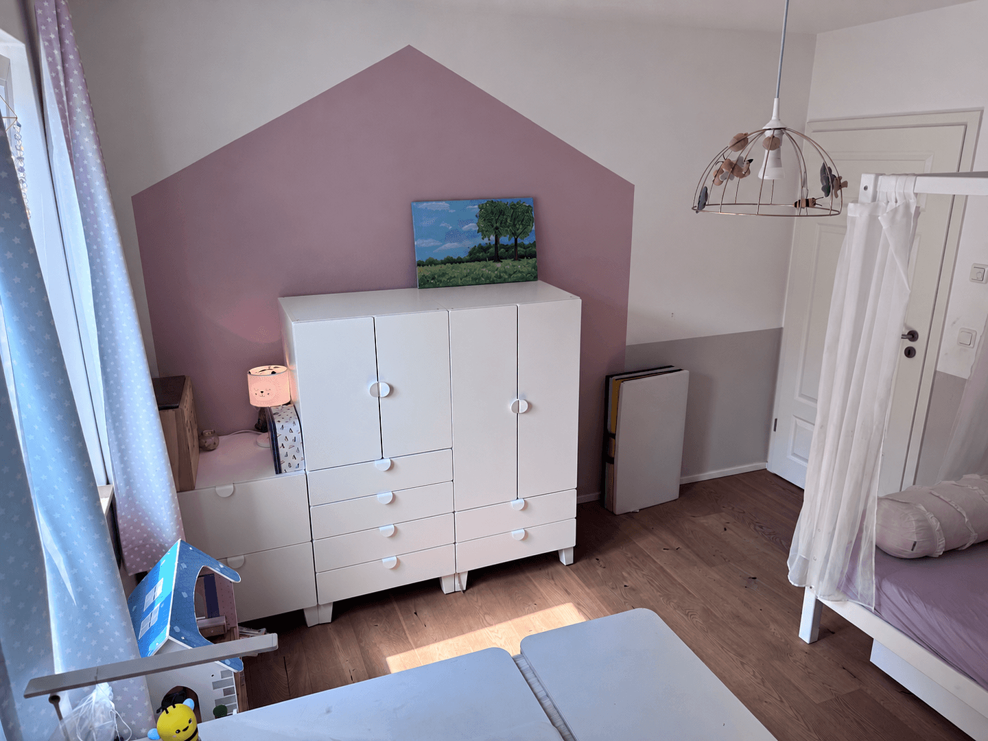 Prenájom bytu 4-izbový 136 m², Stettnerstr. 23, München, Bavorsko Prenájom bytu 4-izbový 136 m², Stettnerstr. 23, München, Bavorsko