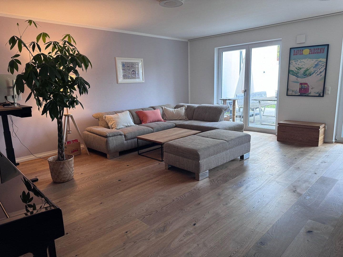 Prenájom bytu 4-izbový 136 m², Stettnerstr. 23, München, Bavorsko Prenájom bytu 4-izbový 136 m², Stettnerstr. 23, München, Bavorsko