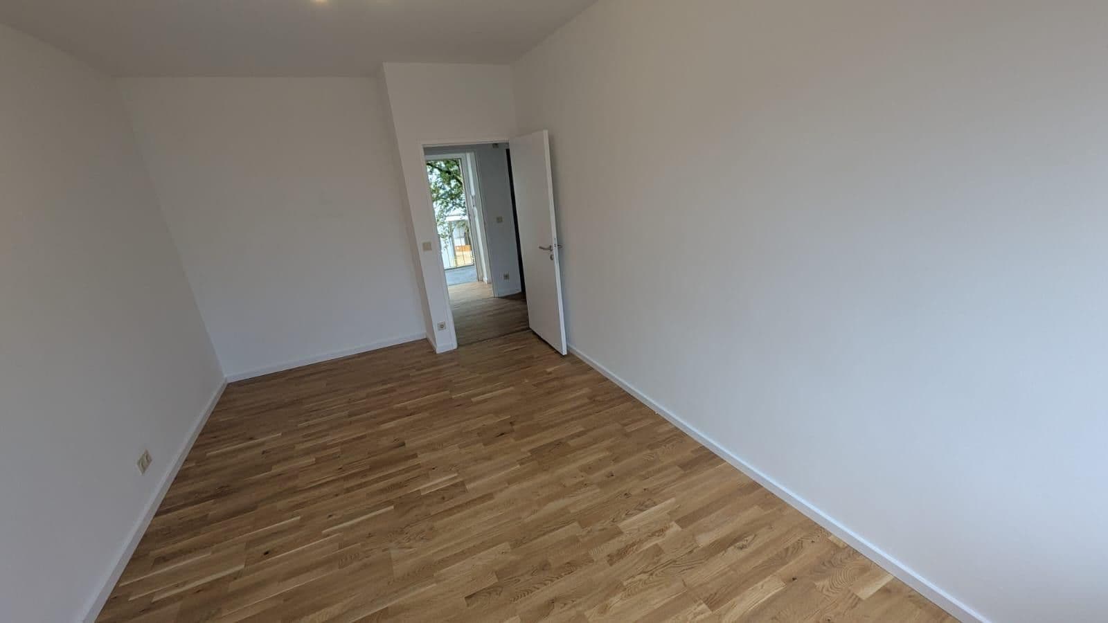 Predaj bytu 2-izbový 44 m², Richardstraße 63, Berlin, Berlín Predaj bytu 2-izbový 44 m², Richardstraße 63, Berlin, Berlín