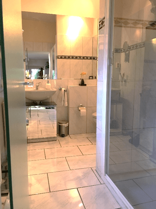 Predaj domu 374 m², pozemok 819 m², Duisburg, Severné Porýnie - Westfálsko Predaj domu 374 m², pozemok 819 m², Duisburg, Severné Porýnie - Westfálsko