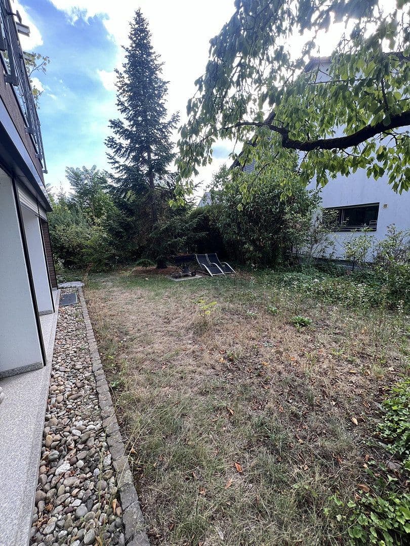 Prenájom kancelárie 30 m², Stiller Weg 52, Mannheim, Bádensko-Wurttembersko Prenájom kancelárie 30 m², Stiller Weg 52, Mannheim, Bádensko-Wurttembersko