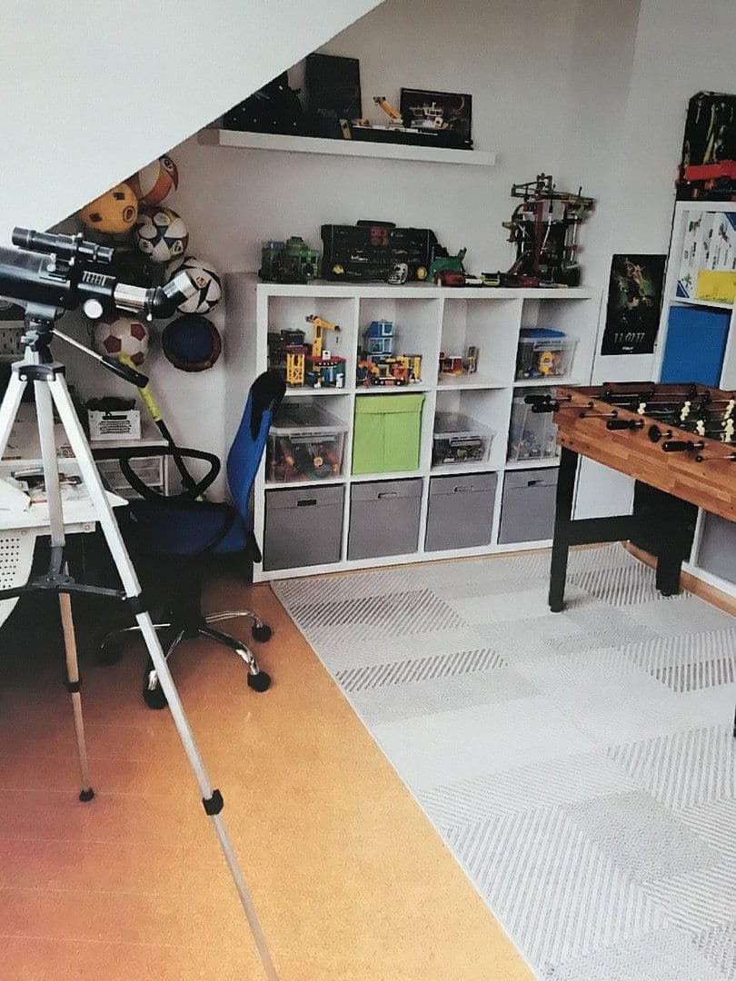 Predaj domu 120 m², pozemok 235 m², Lauter-Bernsbach, Sasko Predaj domu 120 m², pozemok 235 m², Lauter-Bernsbach, Sasko