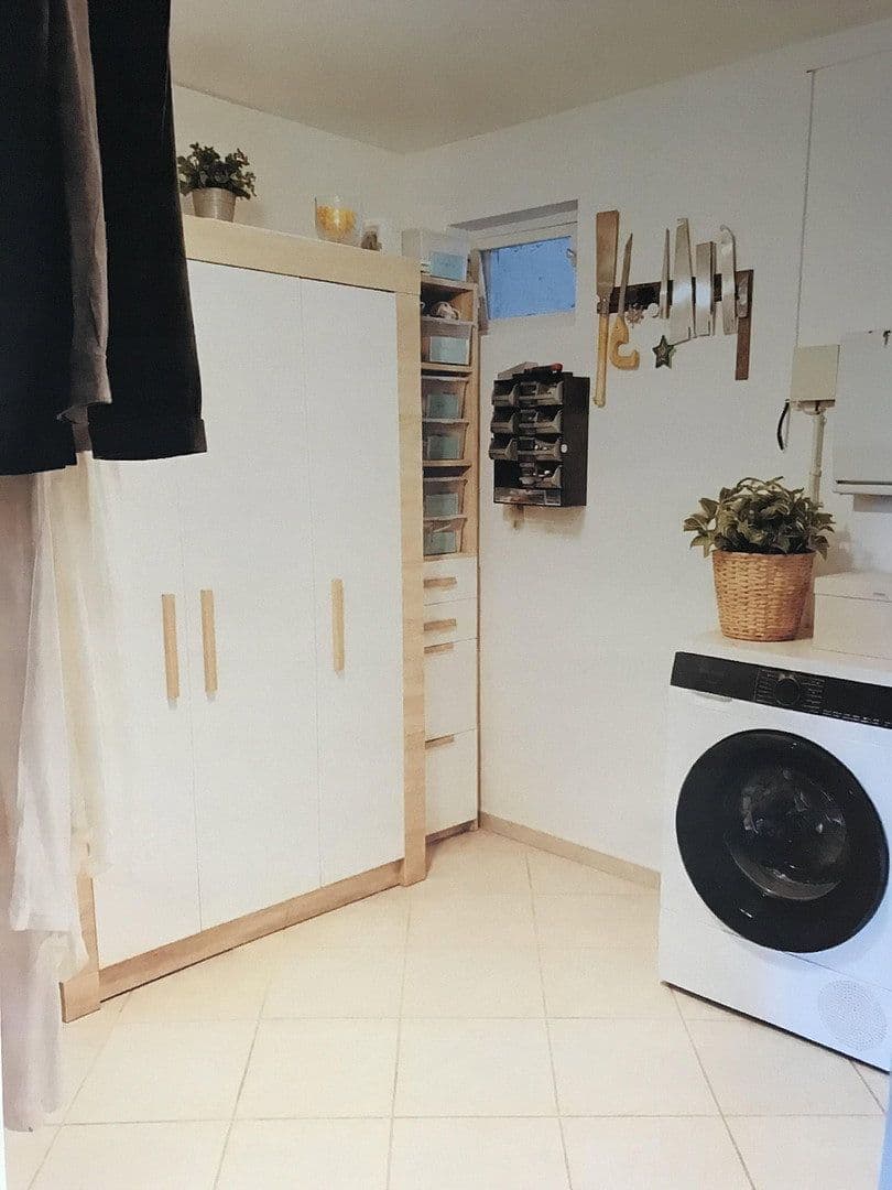 Predaj domu 120 m², pozemok 235 m², Lauter-Bernsbach, Sasko Predaj domu 120 m², pozemok 235 m², Lauter-Bernsbach, Sasko