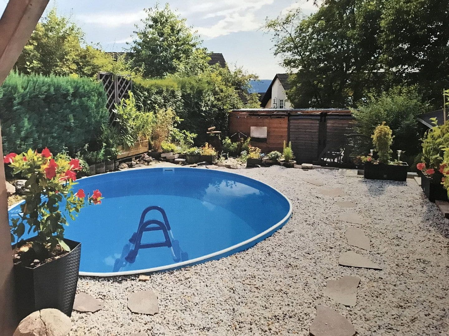 Predaj domu 120 m², pozemok 235 m², Lauter-Bernsbach, Sasko Predaj domu 120 m², pozemok 235 m², Lauter-Bernsbach, Sasko