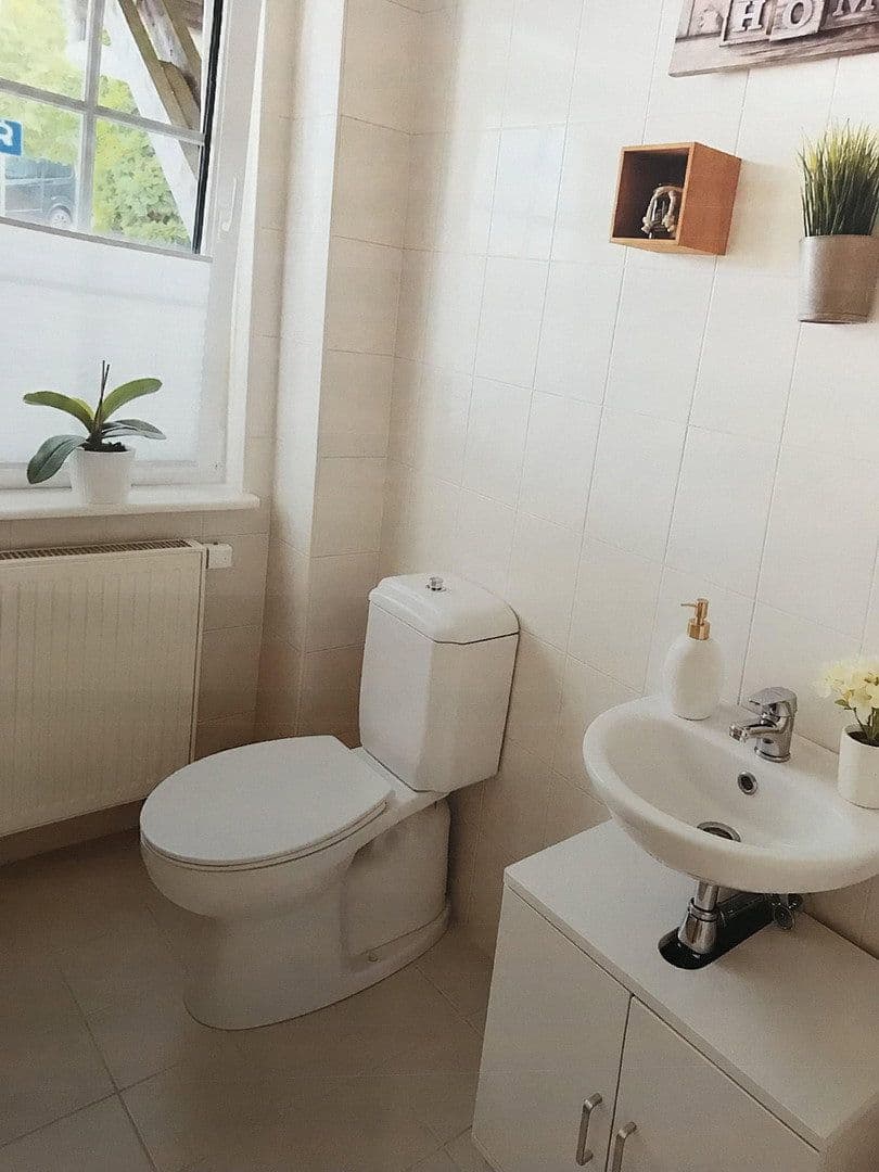 Predaj domu 120 m², pozemok 235 m², Lauter-Bernsbach, Sasko Predaj domu 120 m², pozemok 235 m², Lauter-Bernsbach, Sasko