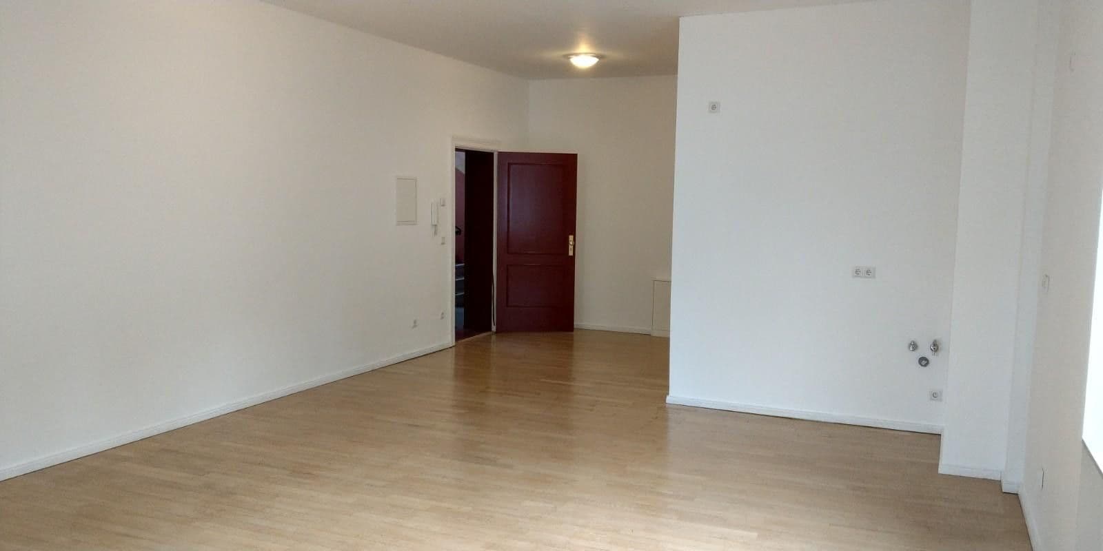 Prenájom bytu 2-izbový 75 m², Strausberg, Brandenbursko Prenájom bytu 2-izbový 75 m², Strausberg, Brandenbursko