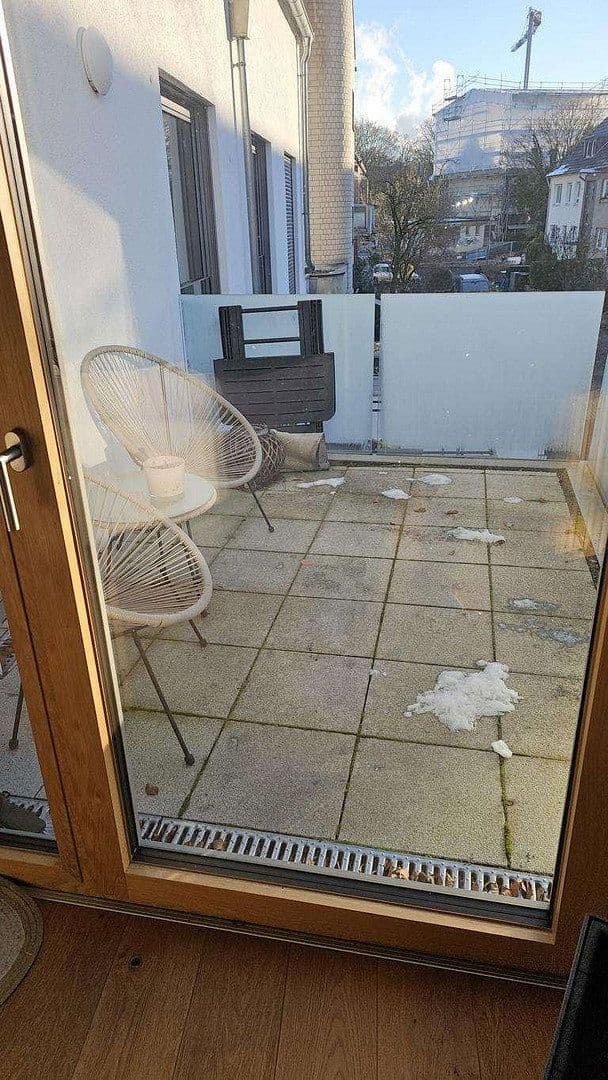 Prenájom bytu 3-izbový 94 m², Weidenpescherstr. 36,, Köln, Severné Porýnie - Westfálsko Prenájom bytu 3-izbový 94 m², Weidenpescherstr. 36,, Köln, Severné Porýnie - Westfálsko