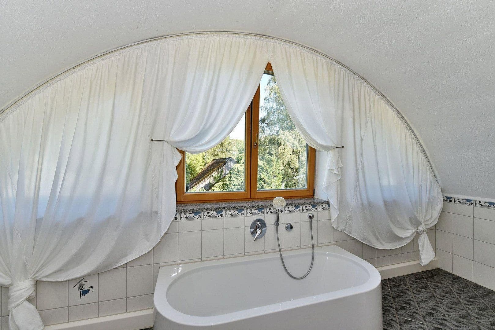 Predaj bytu 4-izbový 161 m², Weißenhorn, Bavorsko Predaj bytu 4-izbový 161 m², Weißenhorn, Bavorsko