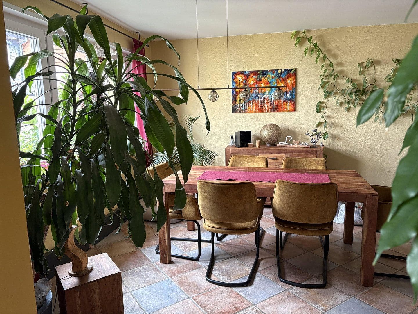 Predaj domu 140 m², pozemok 275 m², Bobenheim am Berg, Porýnie-Falcko Predaj domu 140 m², pozemok 275 m², Bobenheim am Berg, Porýnie-Falcko