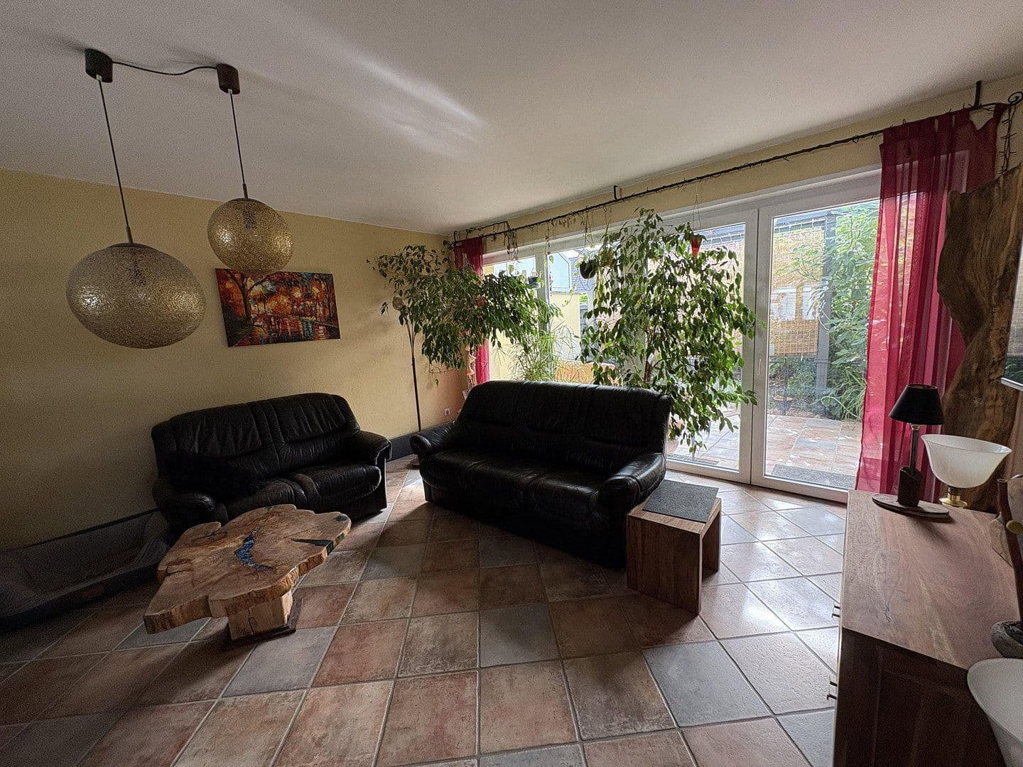 Predaj domu 140 m², pozemok 275 m², Bobenheim am Berg, Porýnie-Falcko Predaj domu 140 m², pozemok 275 m², Bobenheim am Berg, Porýnie-Falcko