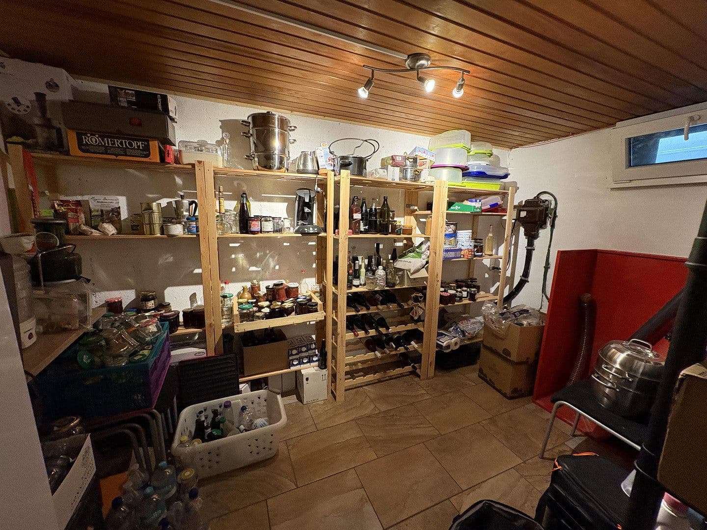 Predaj domu 140 m², pozemok 275 m², Bobenheim am Berg, Porýnie-Falcko Predaj domu 140 m², pozemok 275 m², Bobenheim am Berg, Porýnie-Falcko