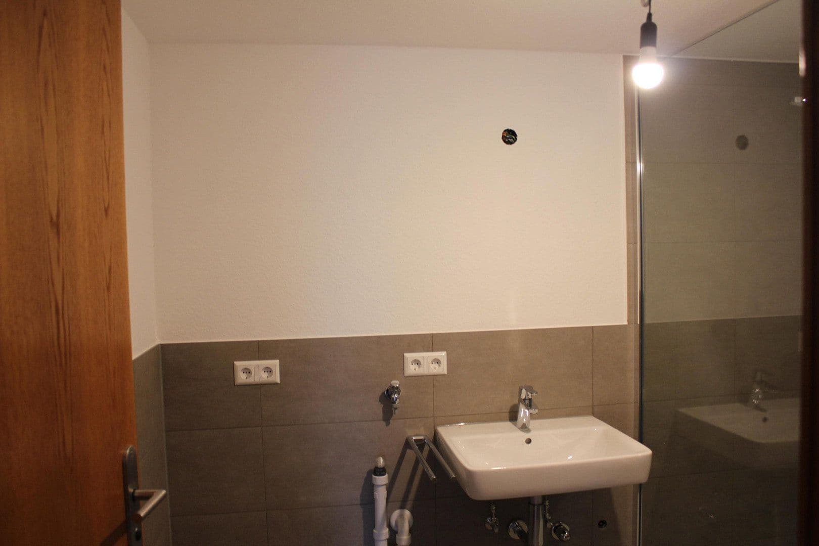 Prenájom bytu 2-izbový 66 m², Salach, Bádensko-Wurttembersko Prenájom bytu 2-izbový 66 m², Salach, Bádensko-Wurttembersko