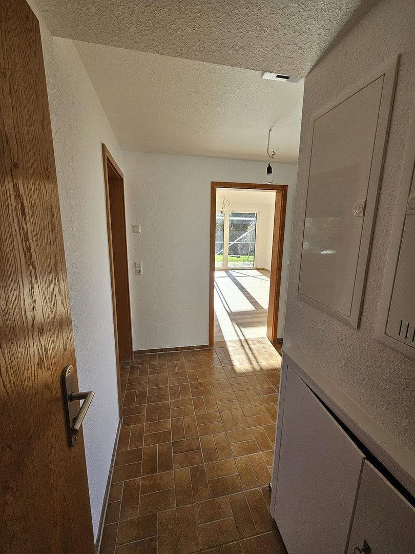 Prenájom bytu 2-izbový 66 m², Salach, Bádensko-Wurttembersko Prenájom bytu 2-izbový 66 m², Salach, Bádensko-Wurttembersko