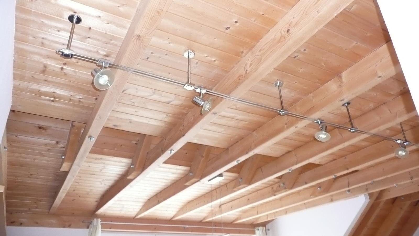 Prenájom bytu 4-izbový 120 m², Nettetal, Severné Porýnie - Westfálsko Prenájom bytu 4-izbový 120 m², Nettetal, Severné Porýnie - Westfálsko