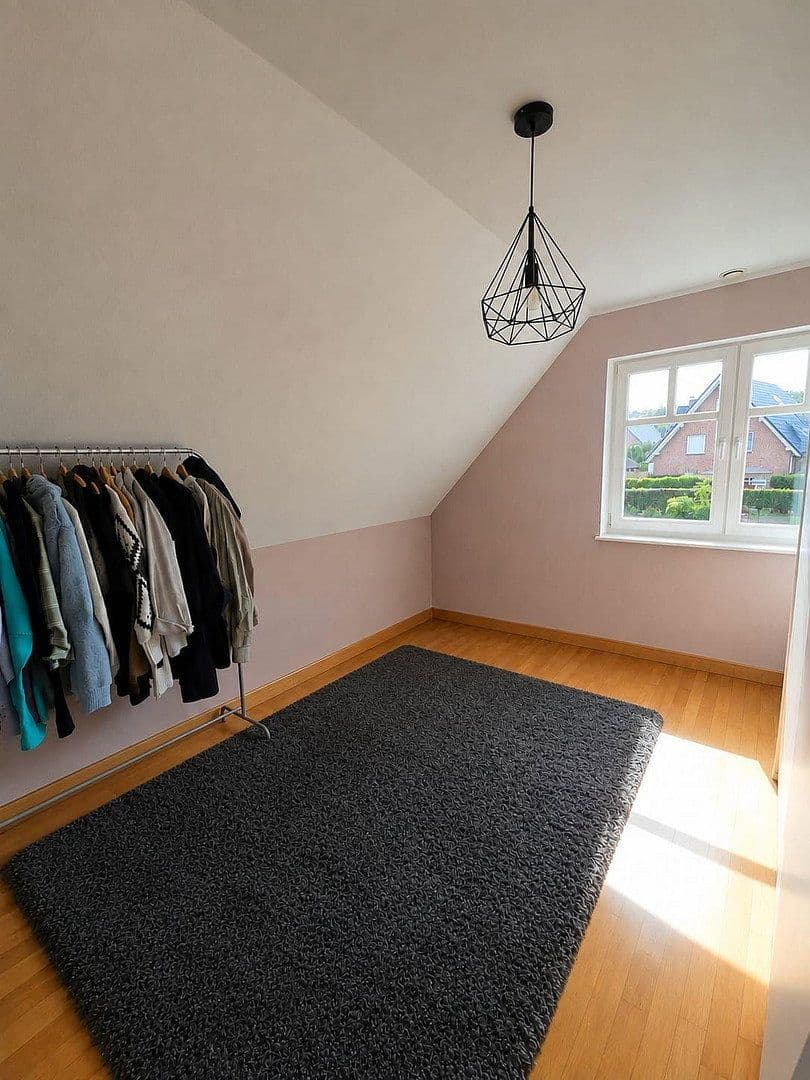 Predaj domu 136 m², pozemok 459 m², Laer, Severné Porýnie - Westfálsko Predaj domu 136 m², pozemok 459 m², Laer, Severné Porýnie - Westfálsko