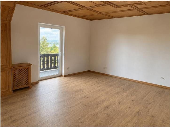 Prenájom bytu 3-izbový 120 m², Starnberg, Bavorsko Prenájom bytu 3-izbový 120 m², Starnberg, Bavorsko