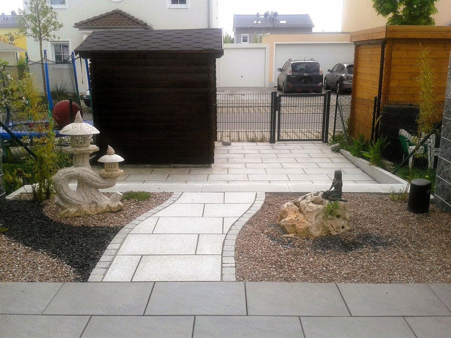 Predaj domu 118 m², pozemok 182 m², Geschwister-Scholl-Straße 11c, Königsbrunn, Bavorsko Predaj domu 118 m², pozemok 182 m², Geschwister-Scholl-Straße 11c, Königsbrunn, Bavorsko