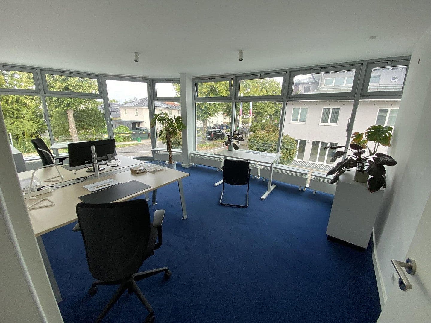 Predaj kancelárie 728 m², Karl-Marx-Strasse 26, Schönefeld, Brandenbursko Predaj kancelárie 728 m², Karl-Marx-Strasse 26, Schönefeld, Brandenbursko
