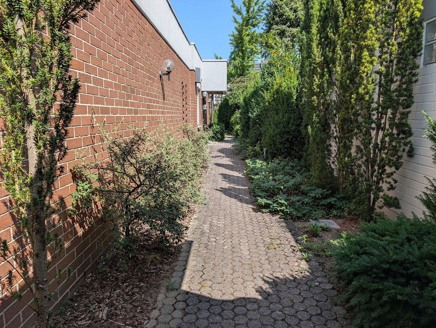 Predaj domu 210 m², pozemok 780 m², Limburgerhof, Porýnie-Falcko Predaj domu 210 m², pozemok 780 m², Limburgerhof, Porýnie-Falcko