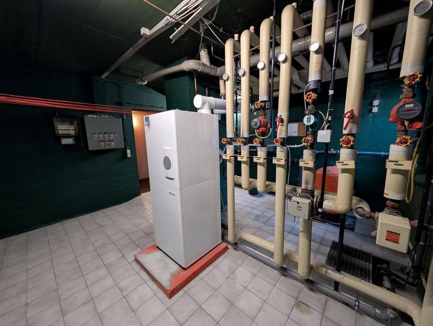 Predaj domu 210 m², pozemok 780 m², Limburgerhof, Porýnie-Falcko Predaj domu 210 m², pozemok 780 m², Limburgerhof, Porýnie-Falcko